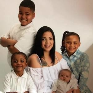 Meet your Posher, Edie